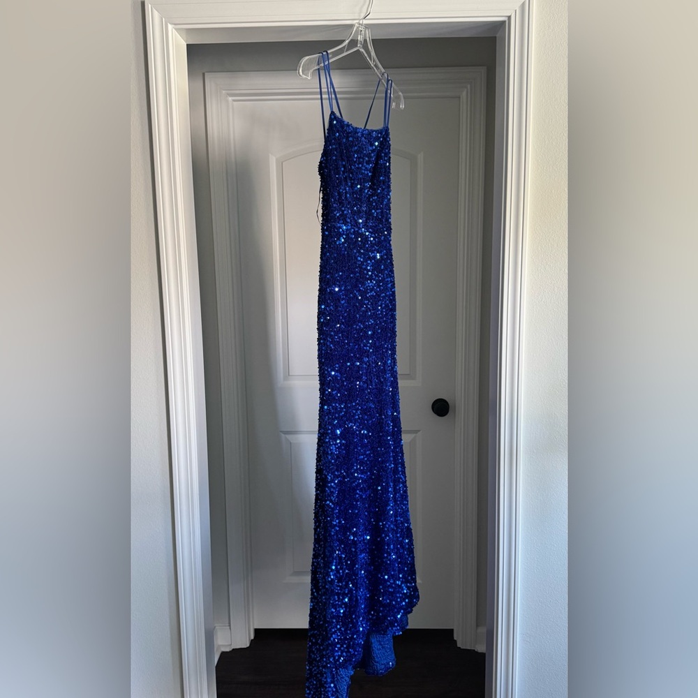 Banjul Elegant Blue Sequin Evening Gown Mardi Gras Ball - Picture 4 of 16